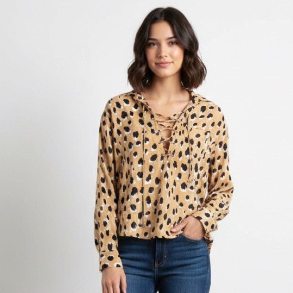 Faithful The Brand Sz M Leopard Print Bohemian Long Sleeves Blouse